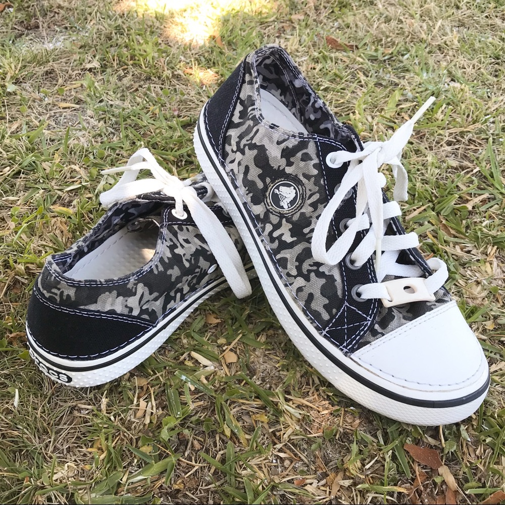 Crocs Sneakers